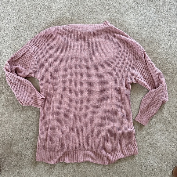 Super soft American Eagle sweater - Picture 2 of 5